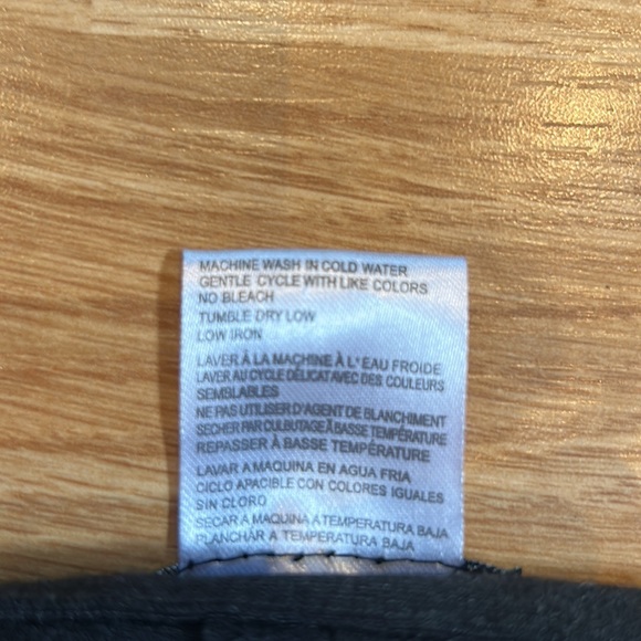 Fancy Black Leggings - Picture 6 of 6